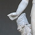 0 Apollon du Belvédère - Cortile Ottagono - Museo Pio-Clementino - Vatican (3) crop 1.jpg